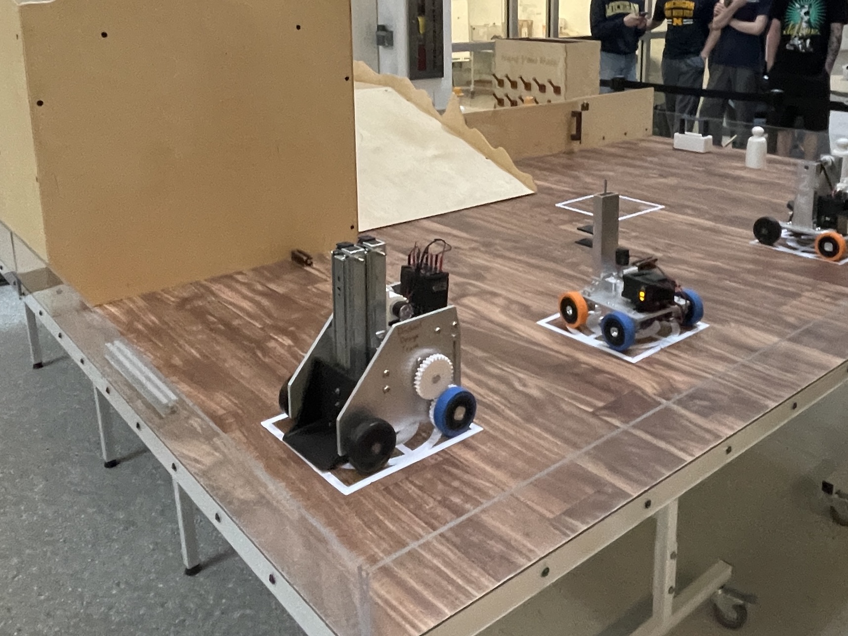 Robot Machine Player
